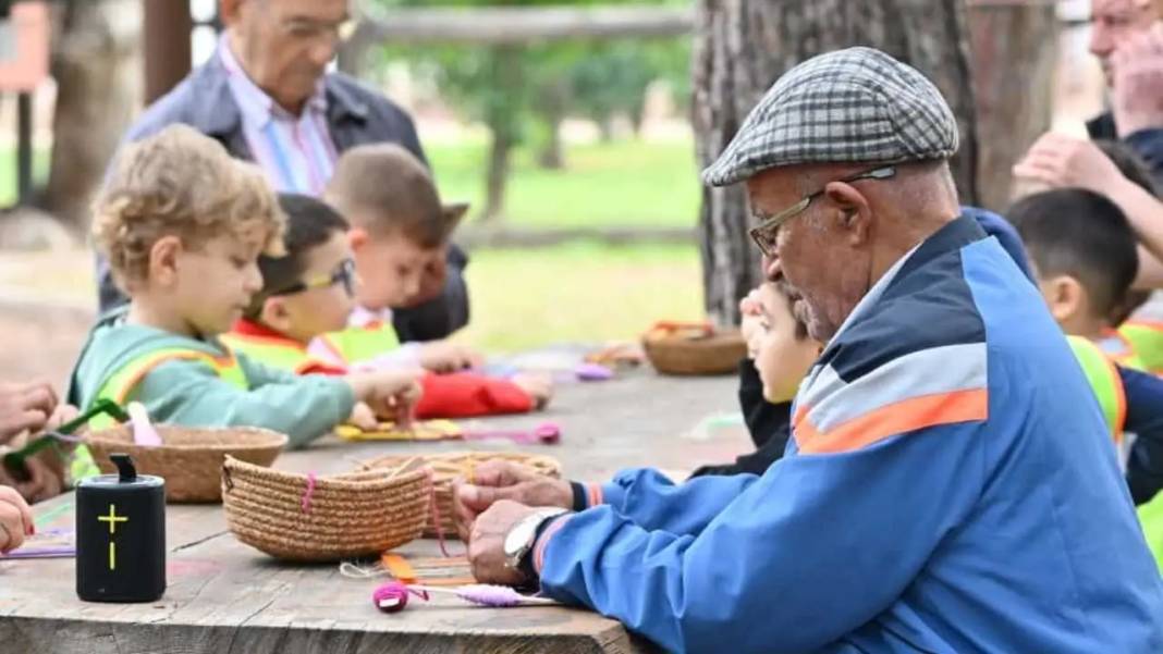 Kepez’de Kalpleri Isıtan Etkinlik: Minik Eller, Büyük Kalpler! 2
